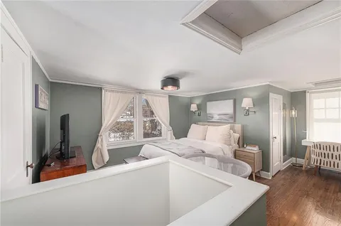 $370,000 | 5925 Alhambra Street, Fairway, KS 66205