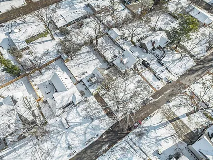 $370,000 | 5925 Alhambra Street, Fairway, KS 66205