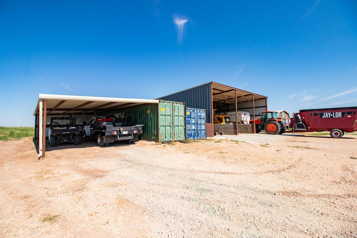 Walcott Ranch Hereford, TX 79045 - Photo 22 of 53 a view of a car park in front of house