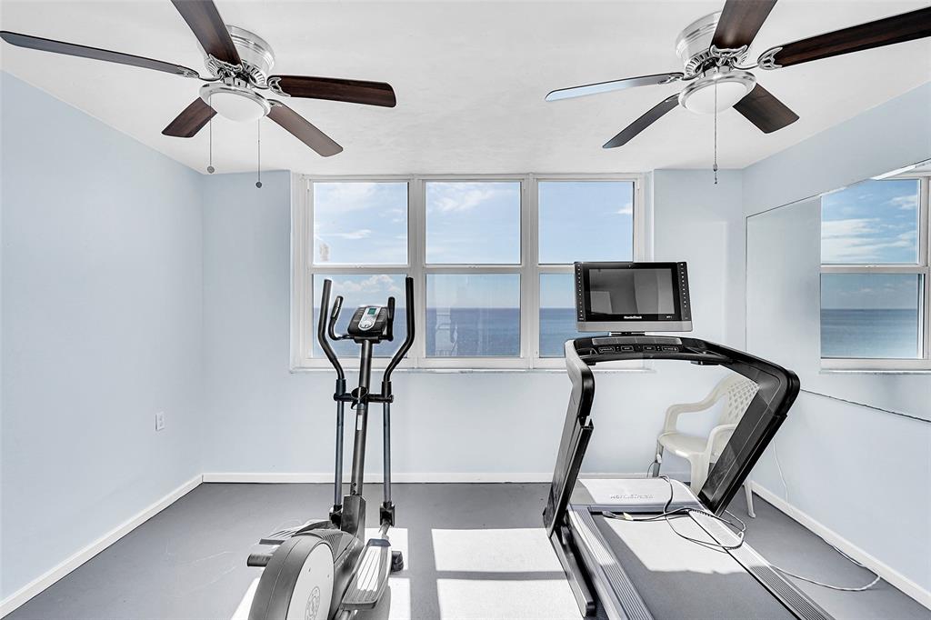 400 North Surf Road, Unit 703 Hollywood, FL 33019 - Photo 48 of 50 a view of a room with gym equipment