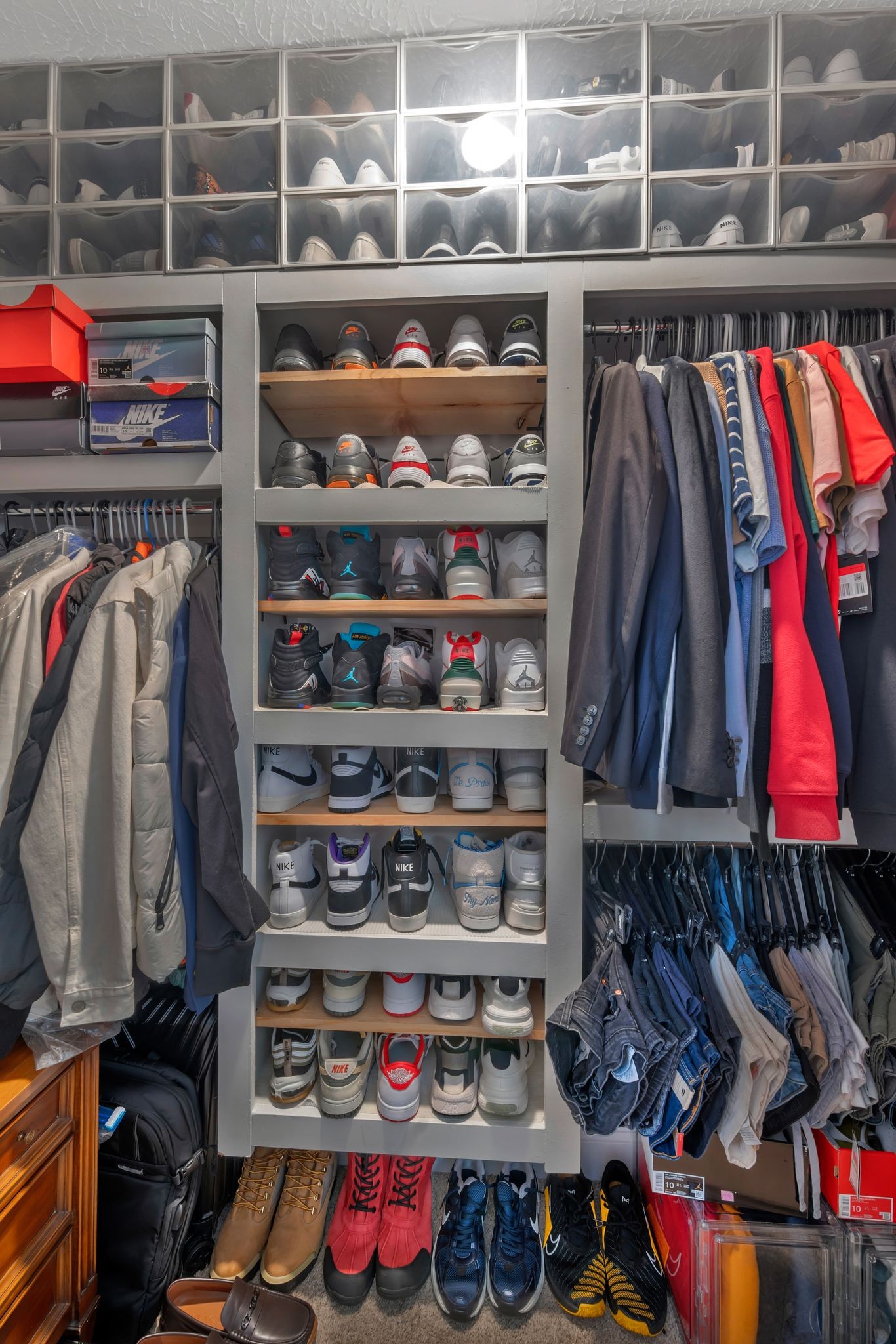 1043 Berra Drive Springfield, TN 37172 - Photo 22 of 33 a view of walk in closet with clothes and shoes