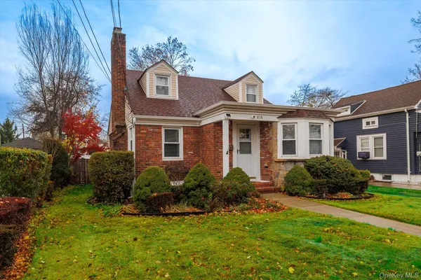 $600,000 | 619 Ashland Avenue, Baldwin, NY 11510