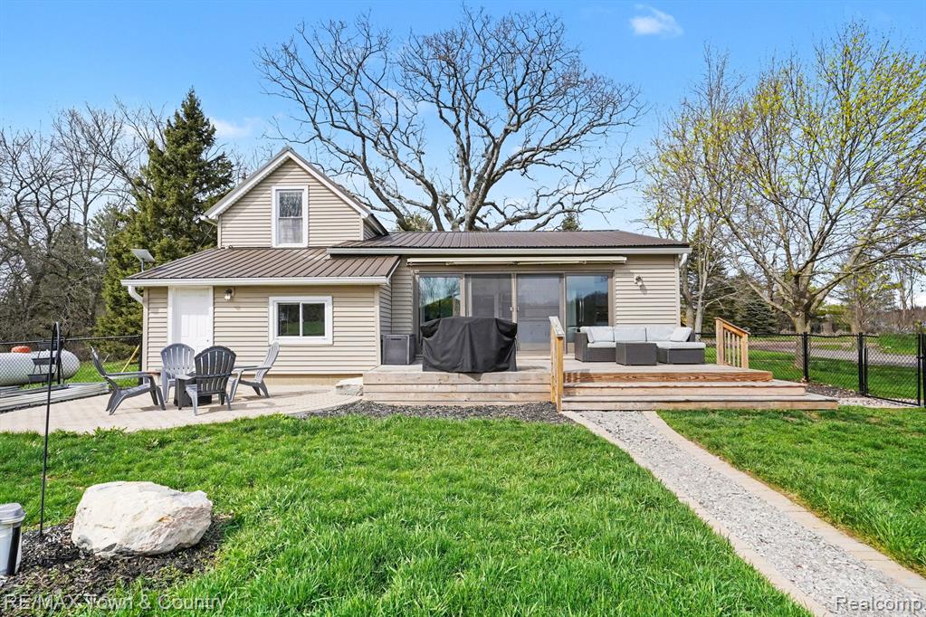 3733 Davenport Road Metamora, MI 48455 - Photo 26 of 43