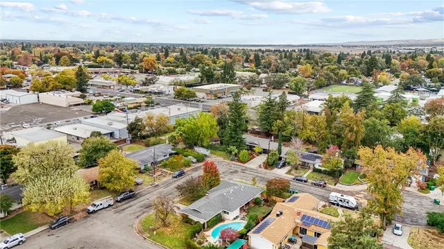 $410,000 | 1 Cottage Circle, Chico, CA 95926