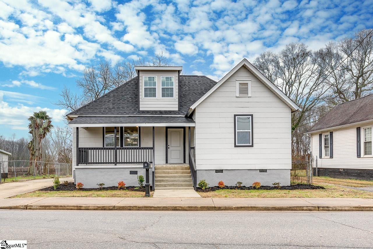 103 Pendleton Road Greenville, SC 29611 - Photo 1 of 30 Gallery Image 1
