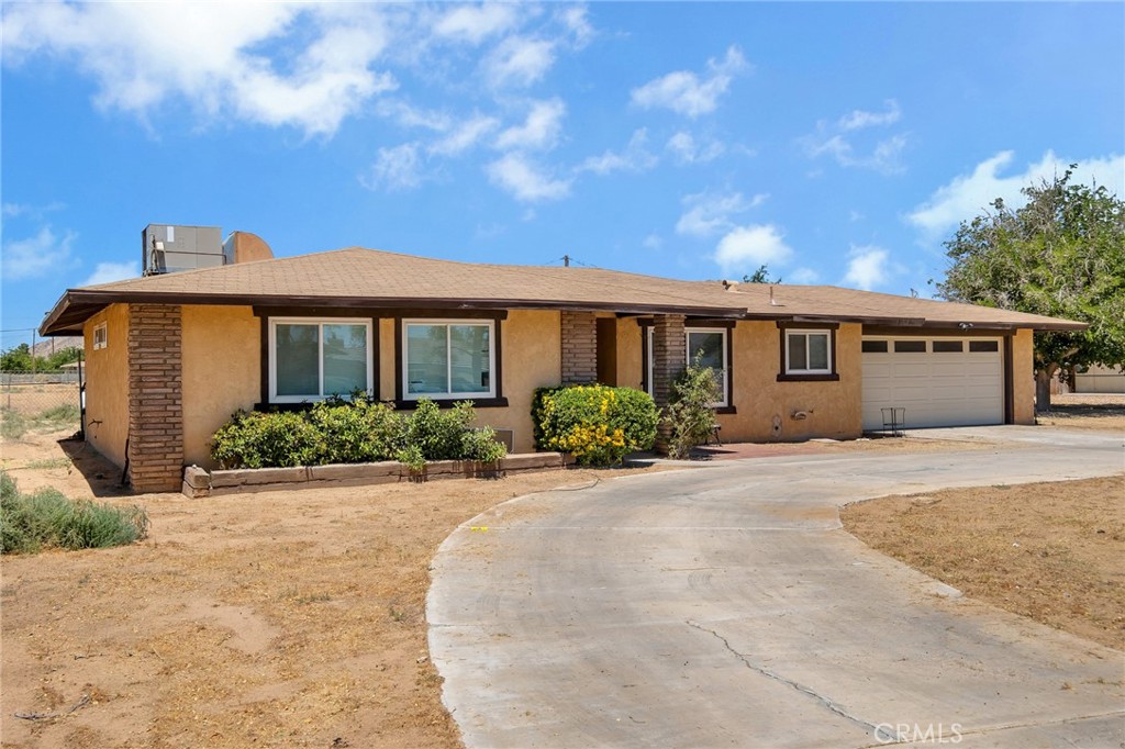 15420 Apache Road Apple Valley, CA 92307 - Photo 19 of 25