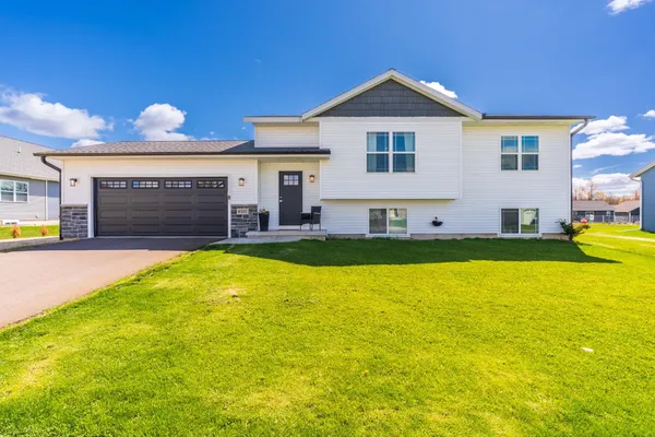 $354,900 | 8301 Hinner Springs Drive, Schofield, WI 54476