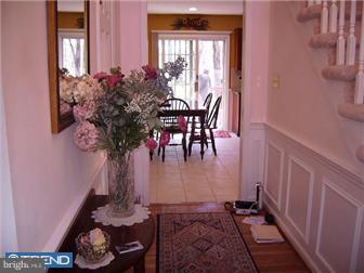 288 Watch Hill Road Exton, PA 19341 - Photo 3 of 11 Foyer