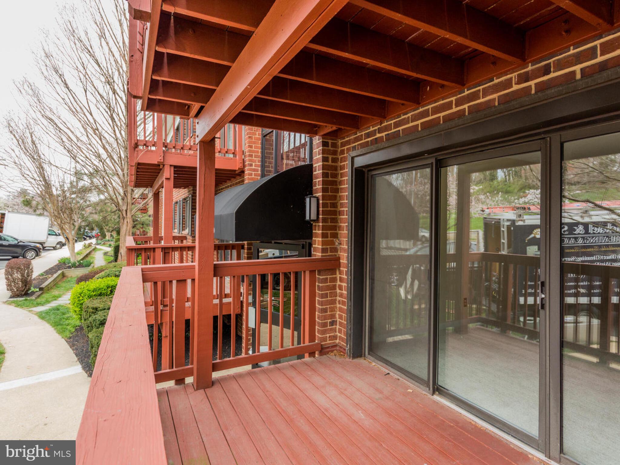 103 Skyhill Road, Unit 6 Alexandria, VA 22314 - Photo 31 of 31