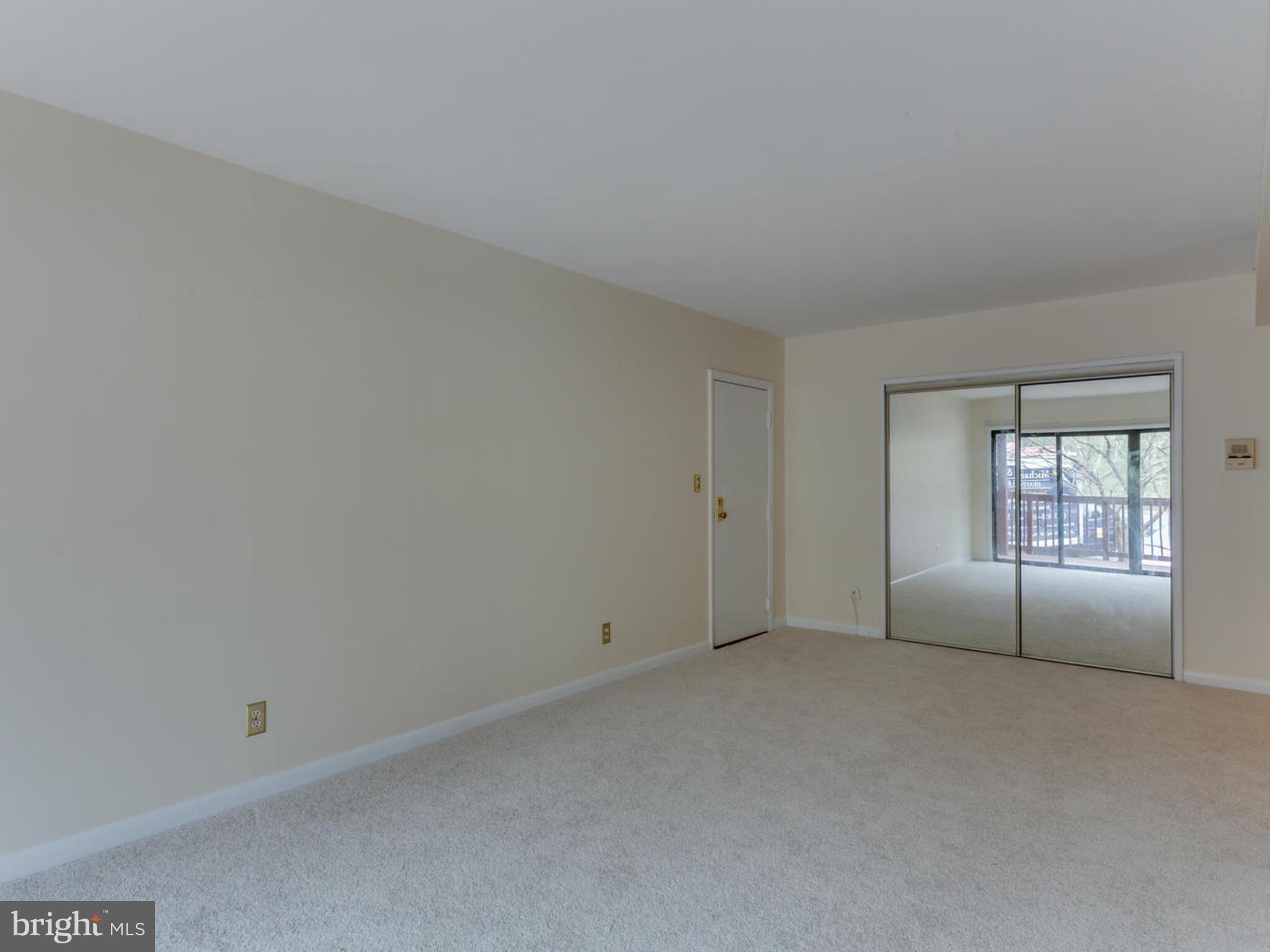 103 Skyhill Road, Unit 6 Alexandria, VA 22314 - Photo 8 of 31