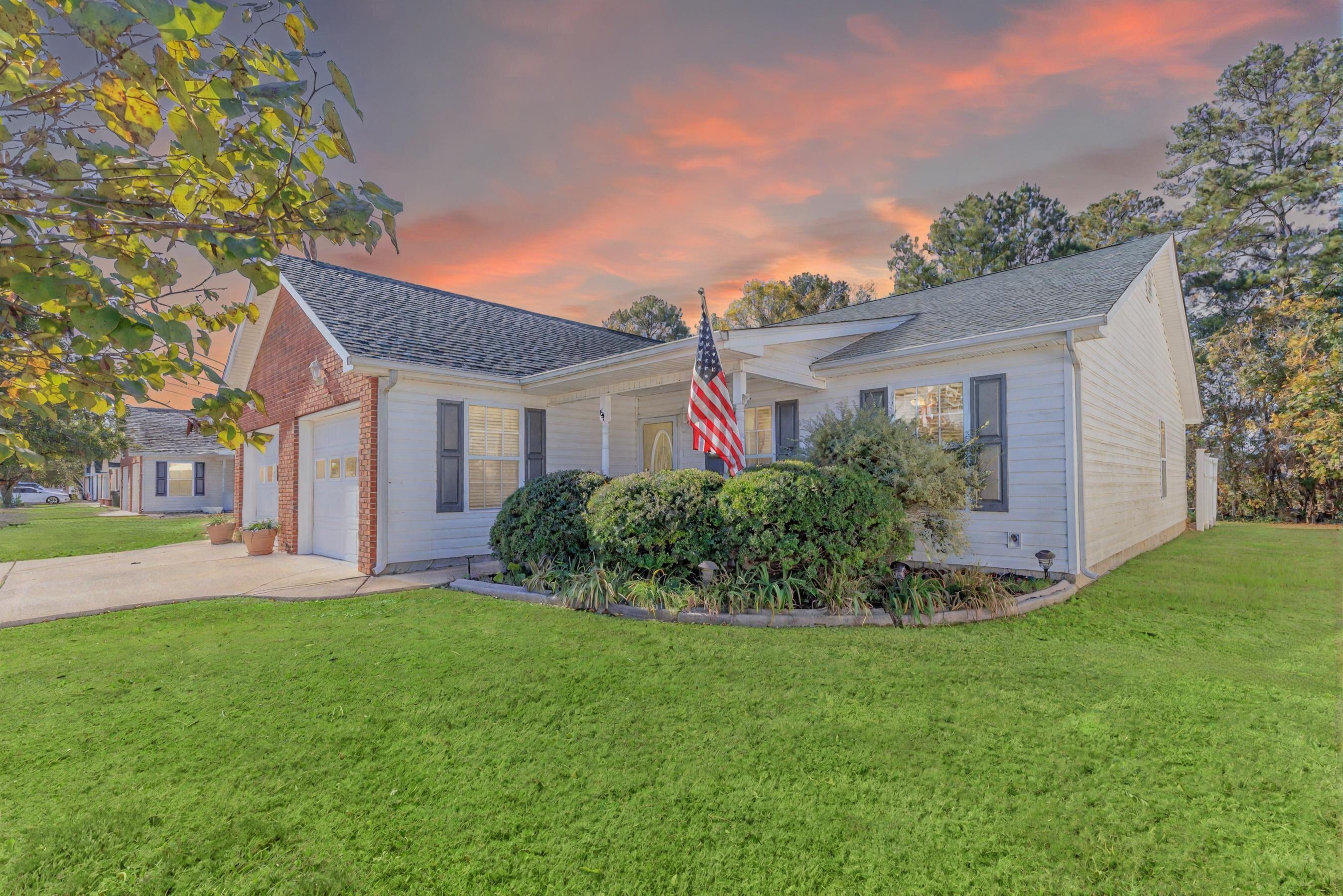 64 Yellow Brick Road Rossville, GA 30741 - Photo 2 of 44 64 Yellow Brick Sunsett