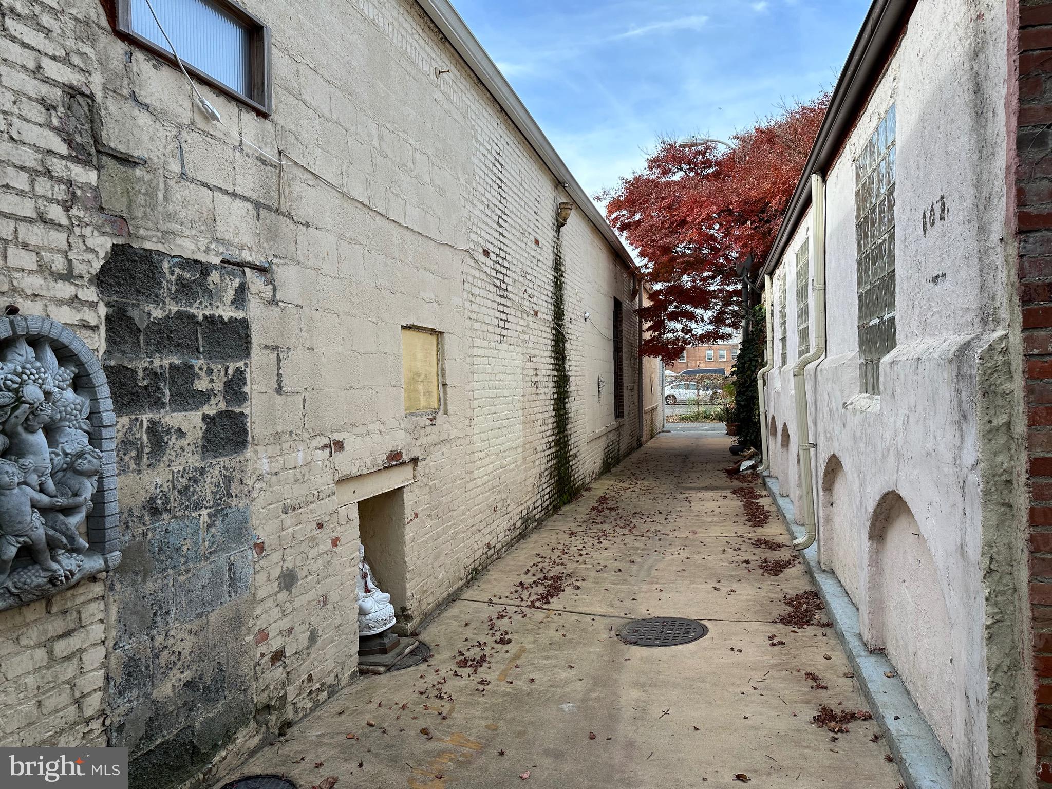 633 E Street Washington, DC 20003 - Photo 9 of 19 Gallery Image 9