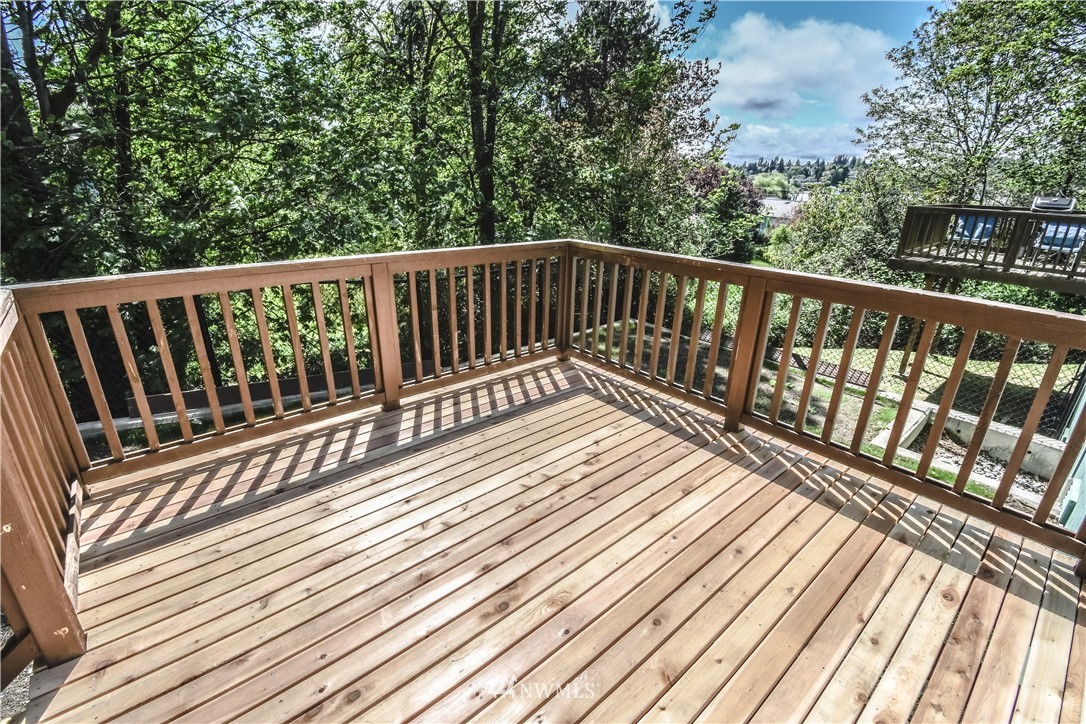 219 Elm Street Bremerton, WA 98310 - Photo 20 of 39 Gallery Image 20