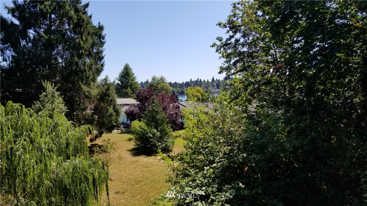 219 Elm Street Bremerton, WA 98310 - Photo 37 of 39 Gallery Image 37