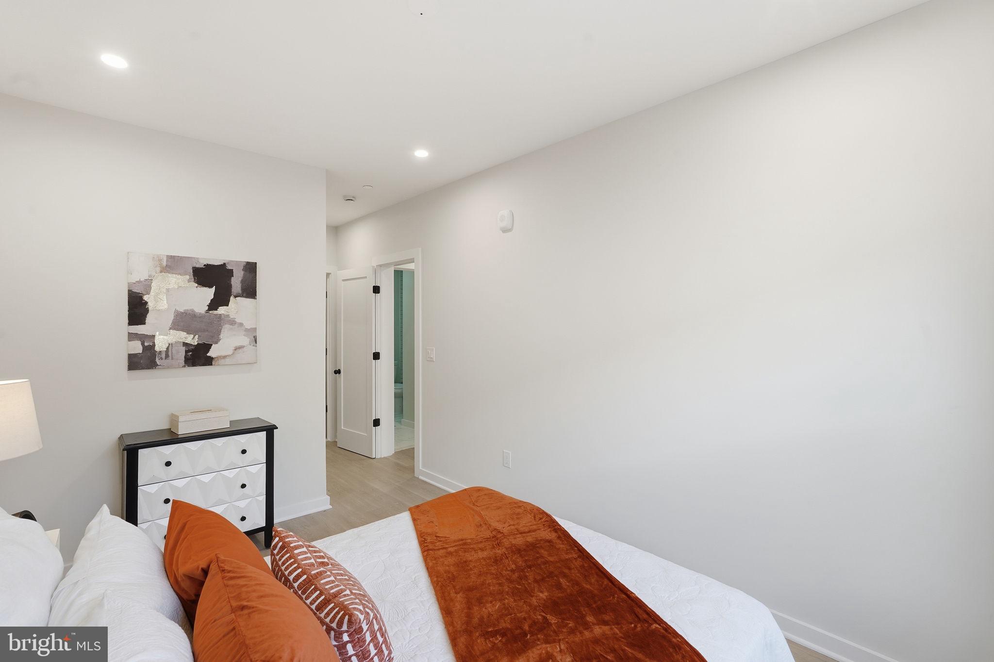 2606 41st Street Northwest, Unit T2 Washington, DC 20007 - Photo 13 of 26