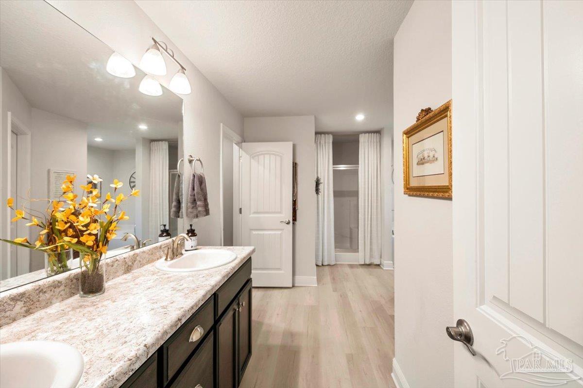 5986 Parsonage Circle Milton, FL 32570 - Photo 33 of 43