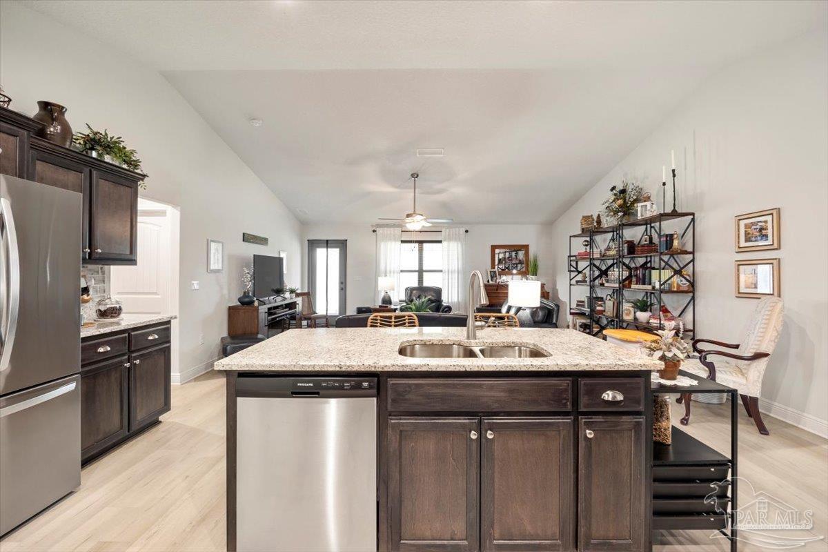 5986 Parsonage Circle Milton, FL 32570 - Photo 5 of 43