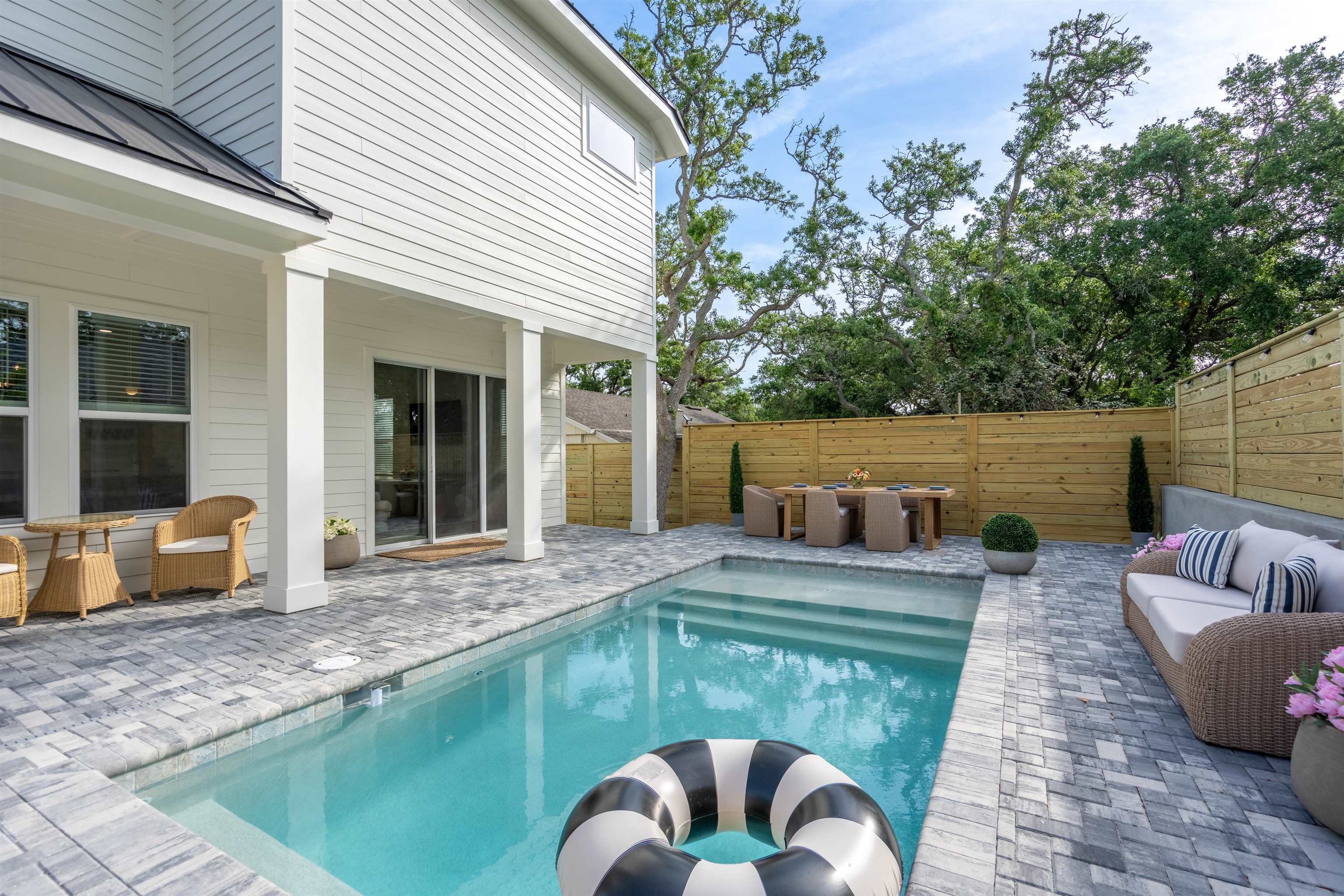 3951 Myrtle Street St. Augustine, FL 32084 - Photo 16 of 35