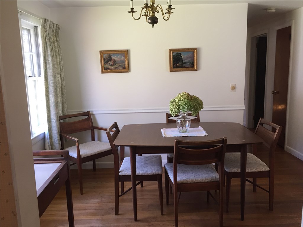 491 Annaquatucket Road North Kingstown, RI 02852 - Photo 4 of 8 Dining Area
