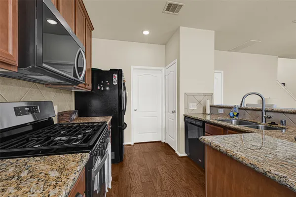 $263,000 | 5219 Misty Lane, Bacliff, TX 77518