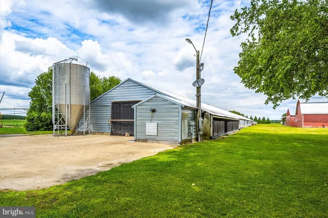 $769,900 | 8807 Woodland Ferry Road, Laurel, DE 19956