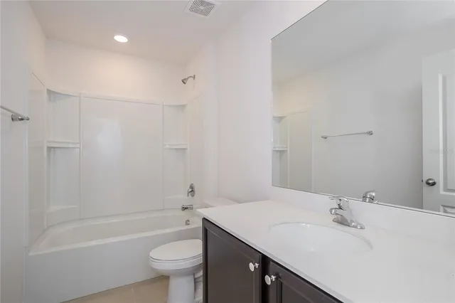 $2,040 | 1660 Gopher Tree Street, Mascotte, FL 34753