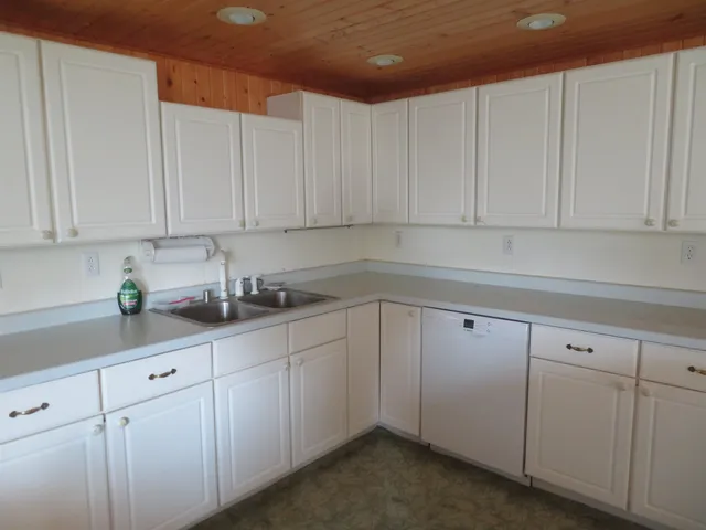 $229,000 | 120 Division Court, Iola, WI 54945