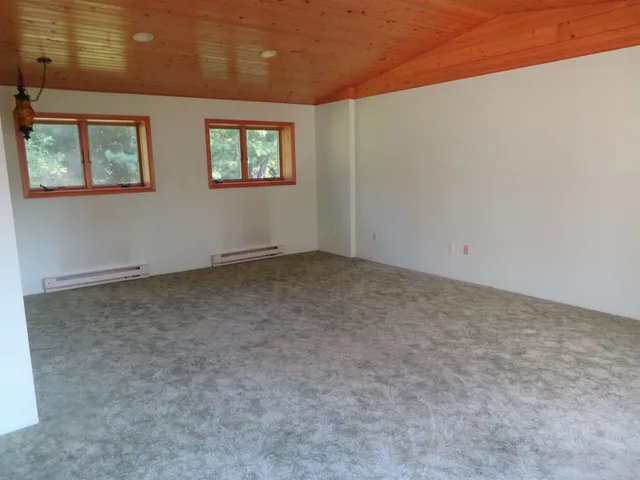 $229,000 | 120 Division Court, Iola, WI 54945