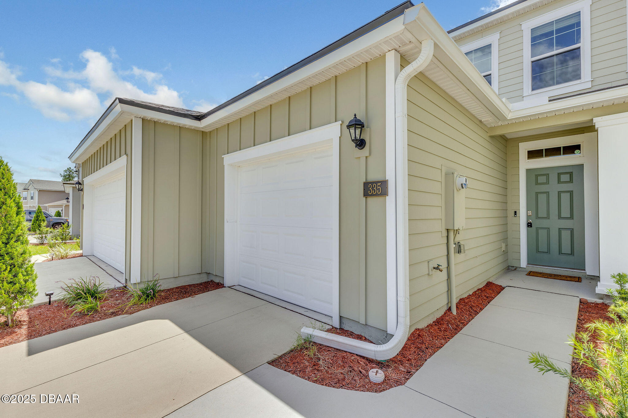 335 Redbud Road Palm Coast, FL 32137 - Photo 3 of 47 KBRE4745