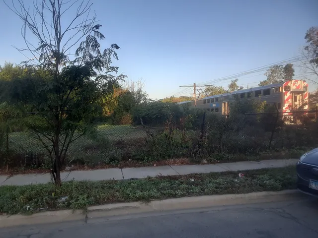 $6,000 | 12100 South Halsted Street, Chicago, IL 60628