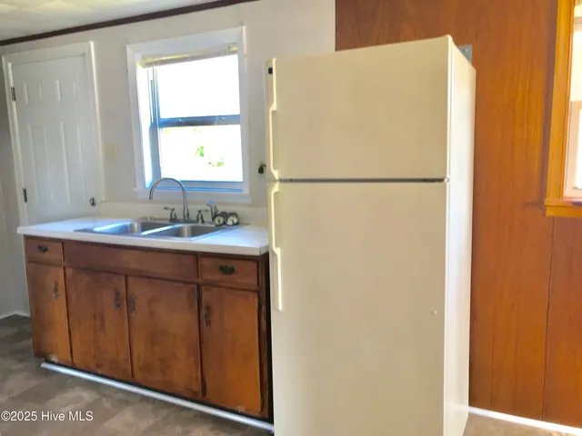 $1,100 | 905 4th Street, Elizabeth City, NC 27909