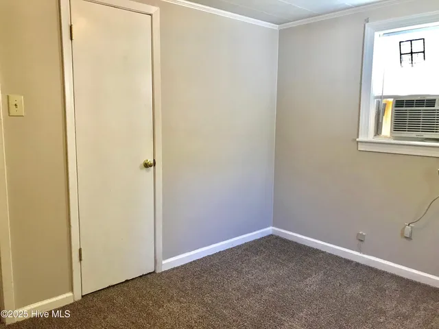 $1,100 | 905 4th Street, Elizabeth City, NC 27909