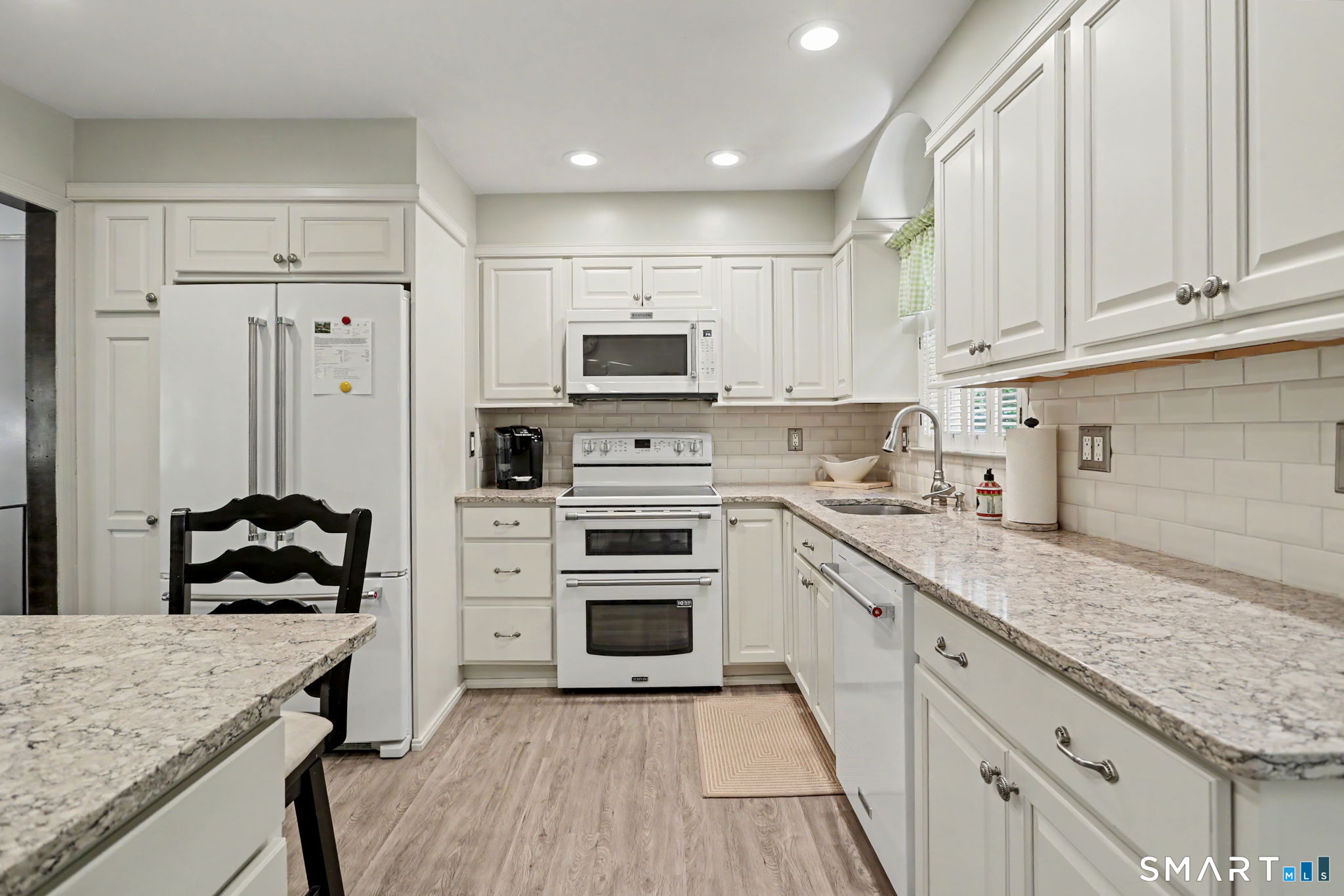 2010 Old Town Road Trumbull, CT 06611 - Photo 20 of 35 Updated Kitchen Appliances