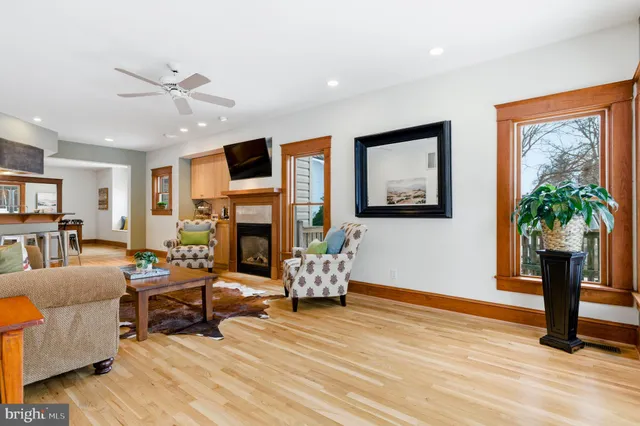 $849,000 | 126 South 29th Street, Purcellville, VA 20132