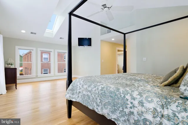 $849,000 | 126 South 29th Street, Purcellville, VA 20132