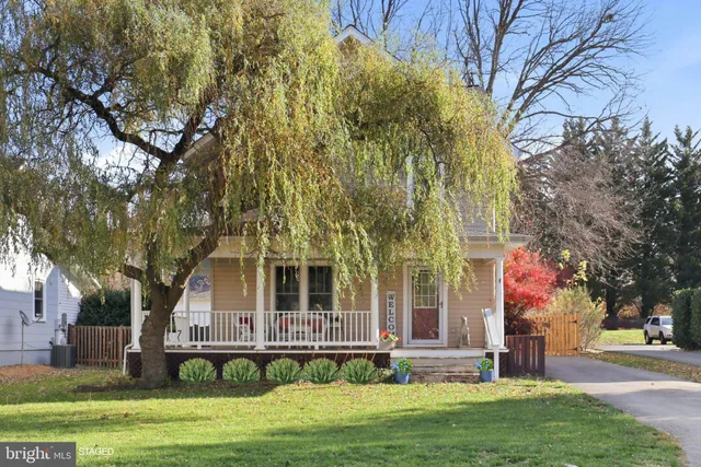 $849,000 | 126 South 29th Street, Purcellville, VA 20132