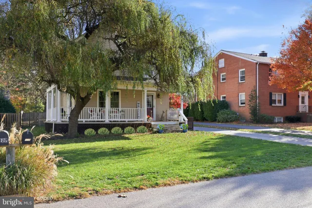 $849,000 | 126 South 29th Street, Purcellville, VA 20132