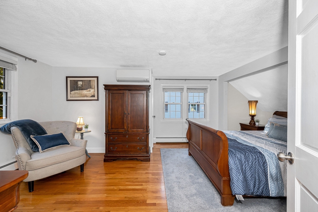 43 Hiawatha Road Woburn, MA 01801 - Photo 13 of 37 Gallery Image 13