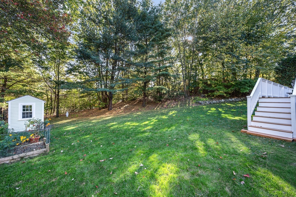 43 Hiawatha Road Woburn, MA 01801 - Photo 30 of 37 Gallery Image 30