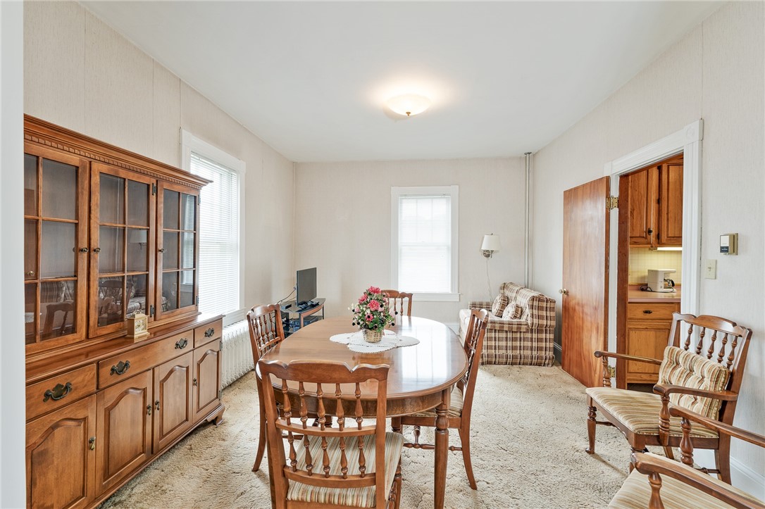 386 Providence Street Woonsocket, RI 02895 - Photo 19 of 45