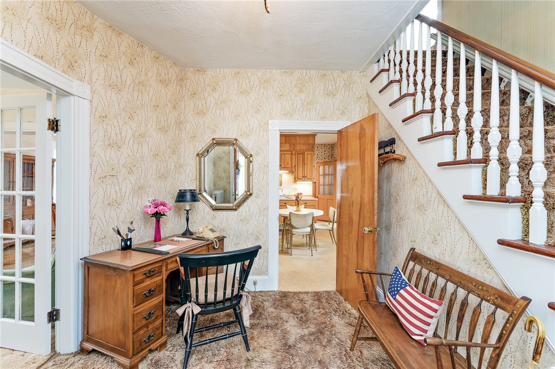386 Providence Street Woonsocket, RI 02895 - Photo 26 of 45