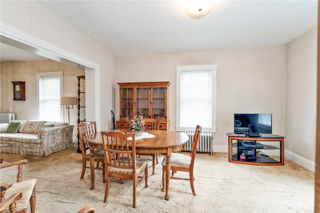 386 Providence Street Woonsocket, RI 02895 - Photo 27 of 45
