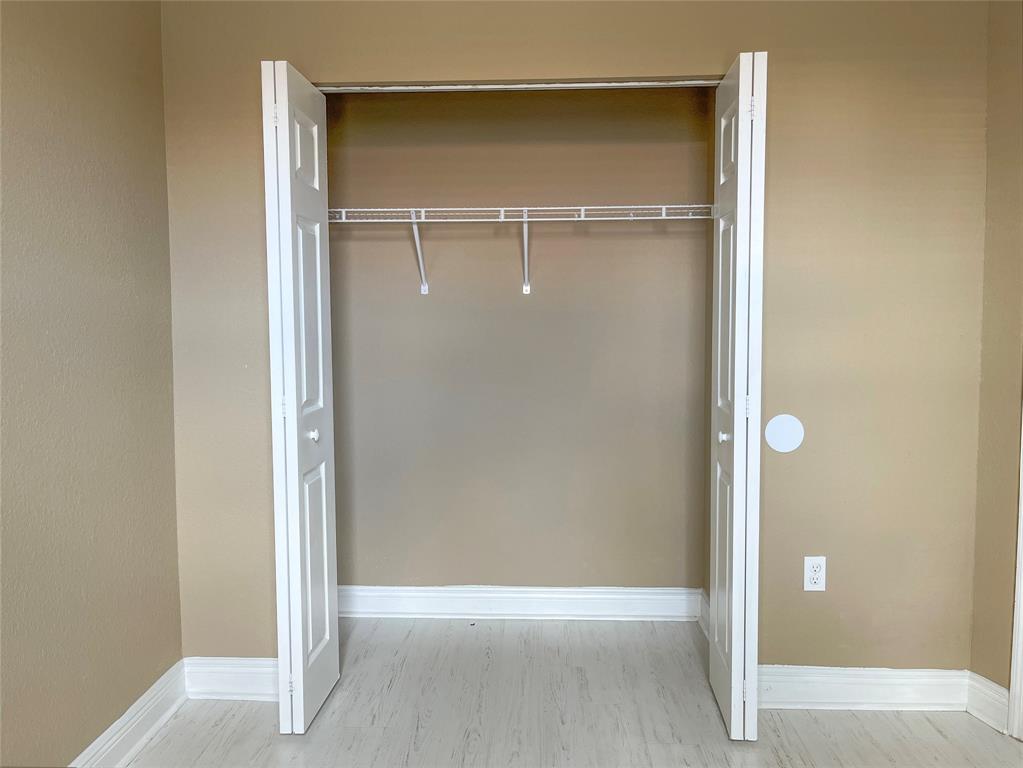 291 Lake Monterey Circle Boynton Beach, FL 33426 - Photo 34 of 47 a view of an empty room