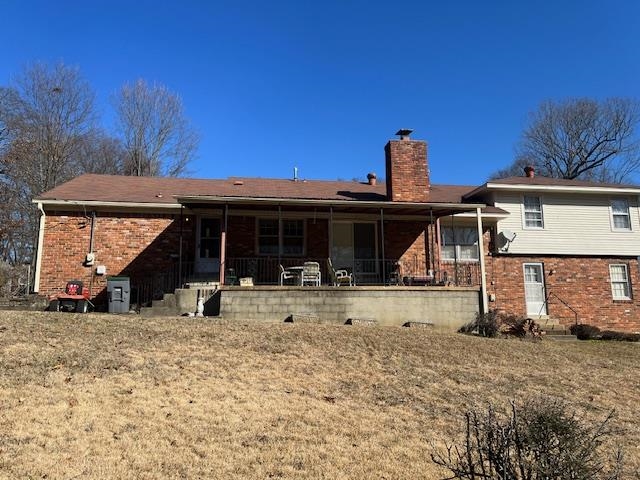 3025 Dumbarton Road Memphis, TN 38128 - Photo 3 of 22 a view of a house with a outdoor space