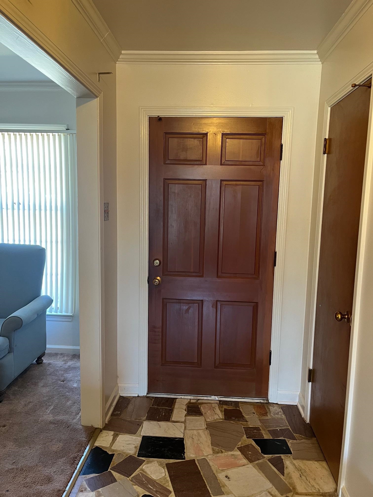 3025 Dumbarton Road Memphis, TN 38128 - Photo 6 of 22 a room with a bed and a window