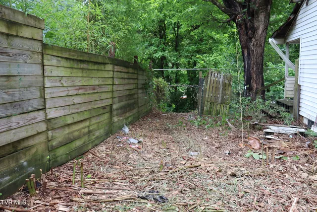 $11,000 | 213 Railroad Avenue, Appalachia, VA 24216