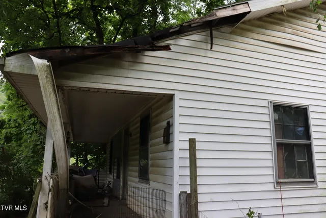 $11,000 | 213 Railroad Avenue, Appalachia, VA 24216