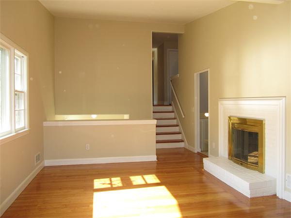 25 Berkeley Road Framingham, MA 01701 - Photo 3 of 28 Gallery Image 3