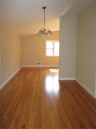 25 Berkeley Road Framingham, MA 01701 - Photo 5 of 28 Gallery Image 5