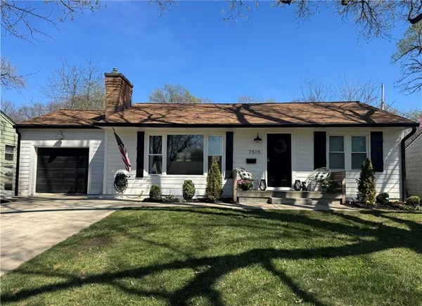 $499,000 | 7515 Juniper Drive, Prairie Village, KS 66208